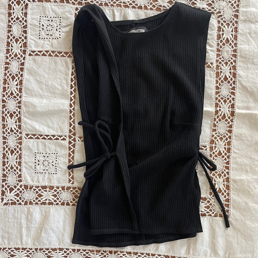 Reformation knit ribbed top